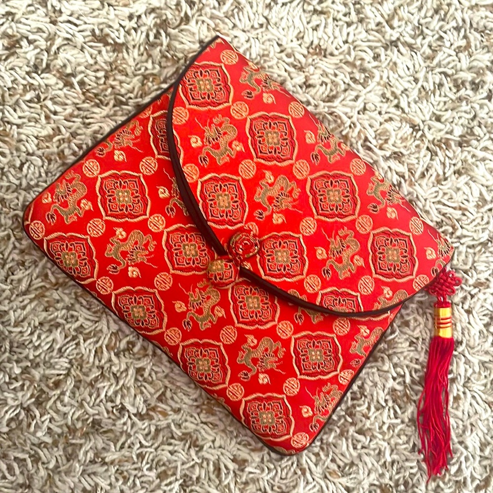 Vintage silk Asian-inspired clutch crossbody